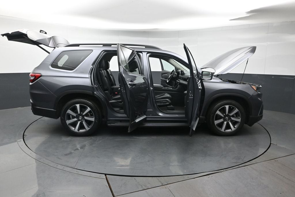 2023 Honda Pilot Touring