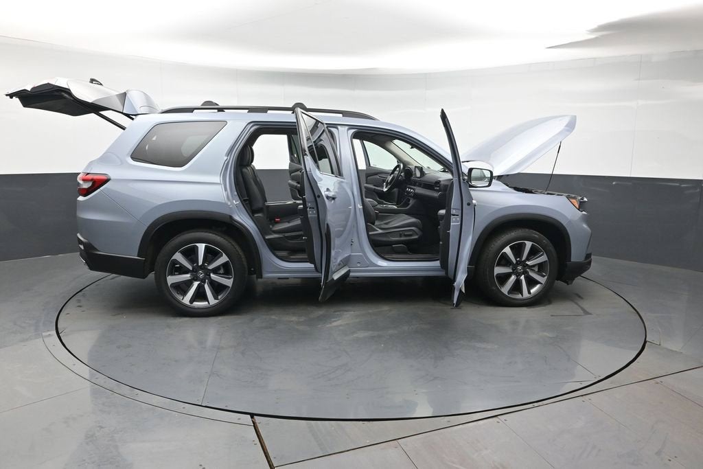 2024 Honda Pilot Touring