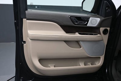 2022 Lincoln Navigator L Reserve