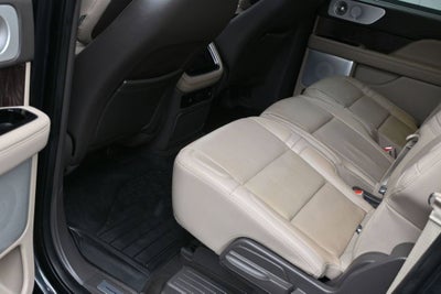 2022 Lincoln Navigator L Reserve