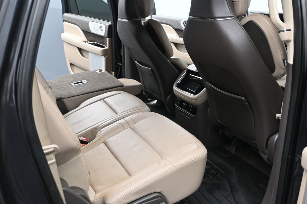 2022 Lincoln Navigator L Reserve