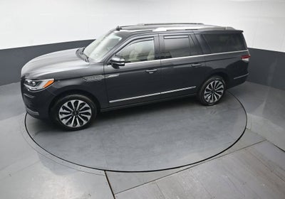 2022 Lincoln Navigator L Reserve