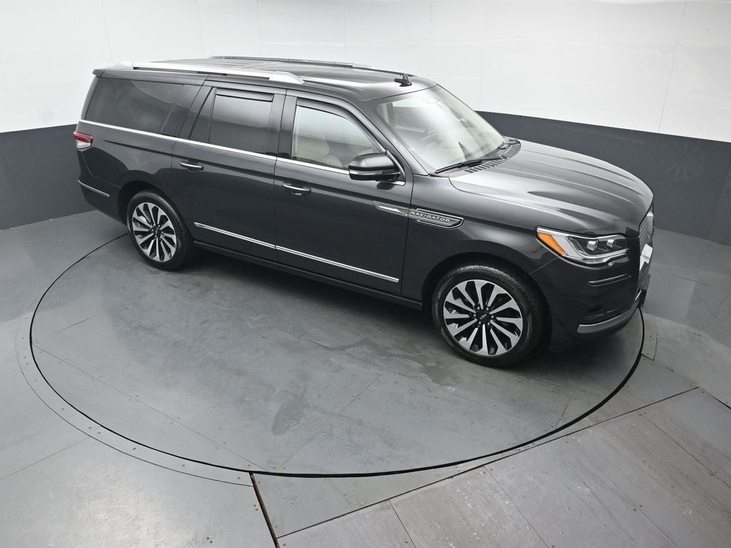 2022 Lincoln Navigator L Reserve