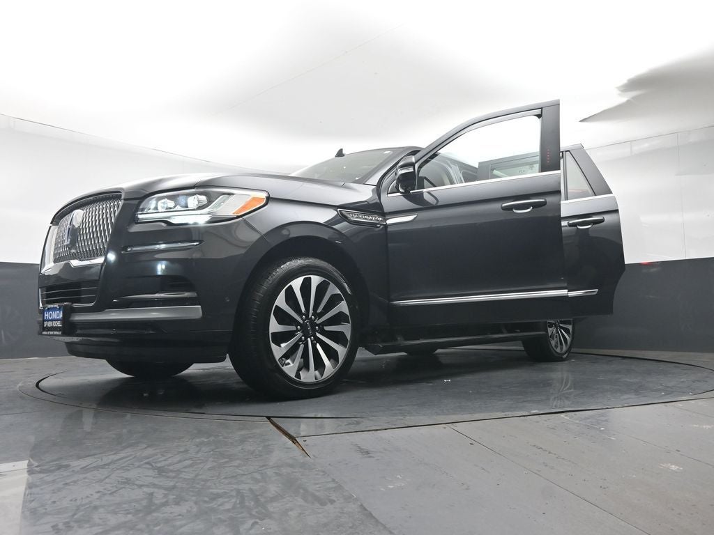 2022 Lincoln Navigator L Reserve