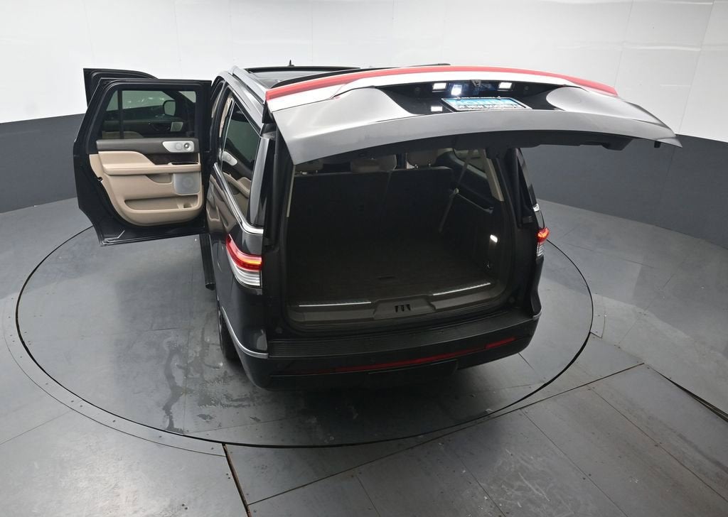 2022 Lincoln Navigator L Reserve