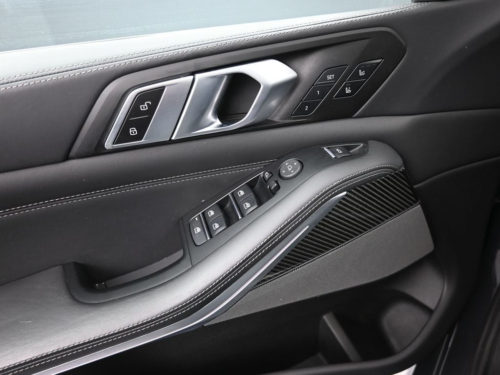2023 BMW X5 M50i