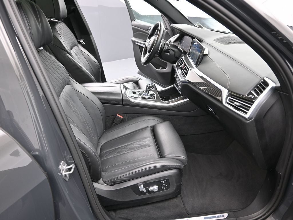 2023 BMW X5 M50i