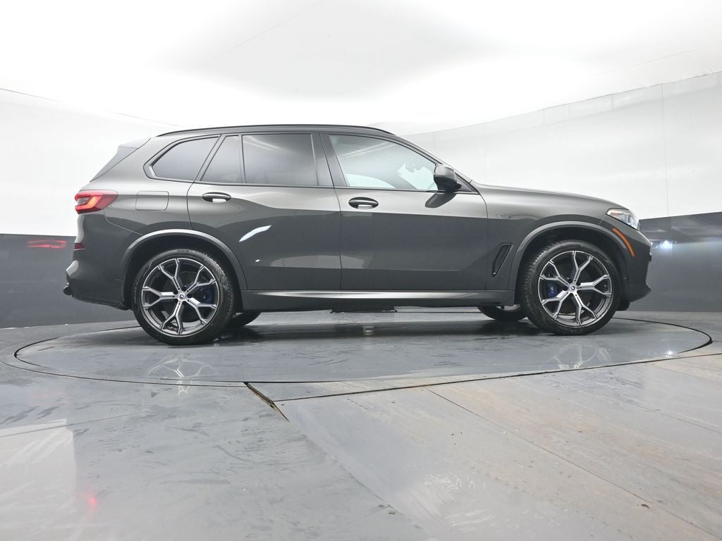 2023 BMW X5 M50i