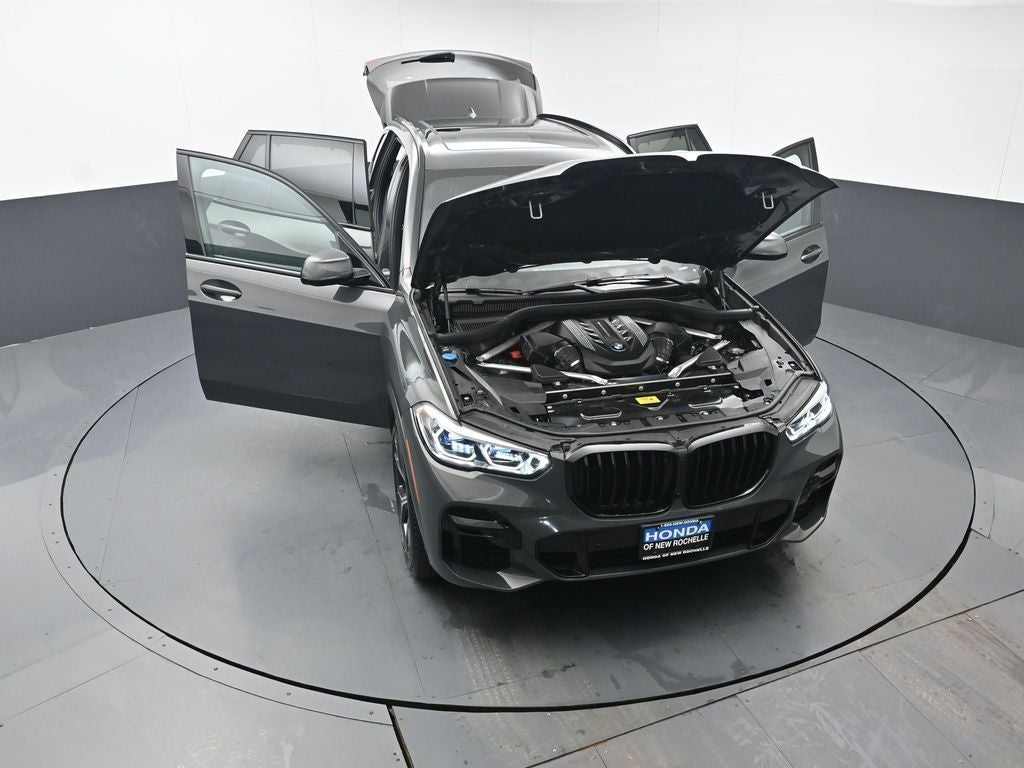 2023 BMW X5 M50i