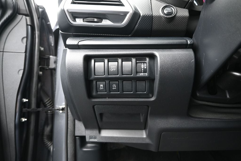2023 Subaru Forester Base