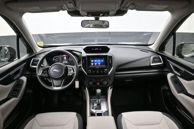 2023 Subaru Forester Base