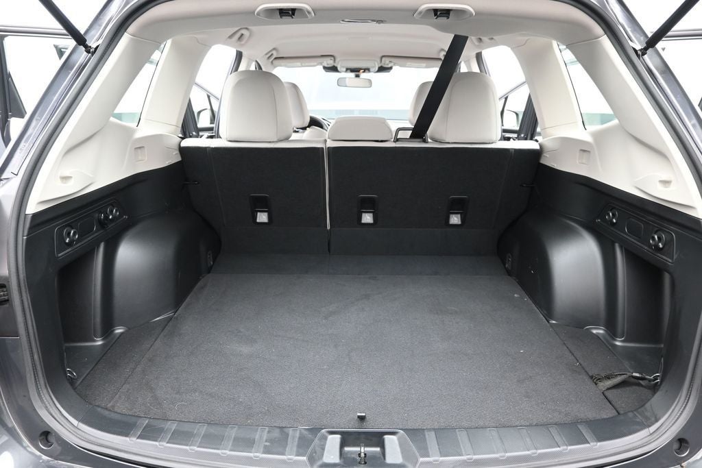 2023 Subaru Forester Base