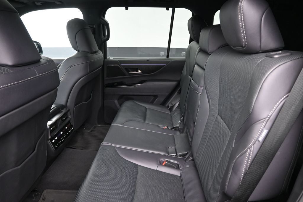 2023 Lexus LX 600 Luxury