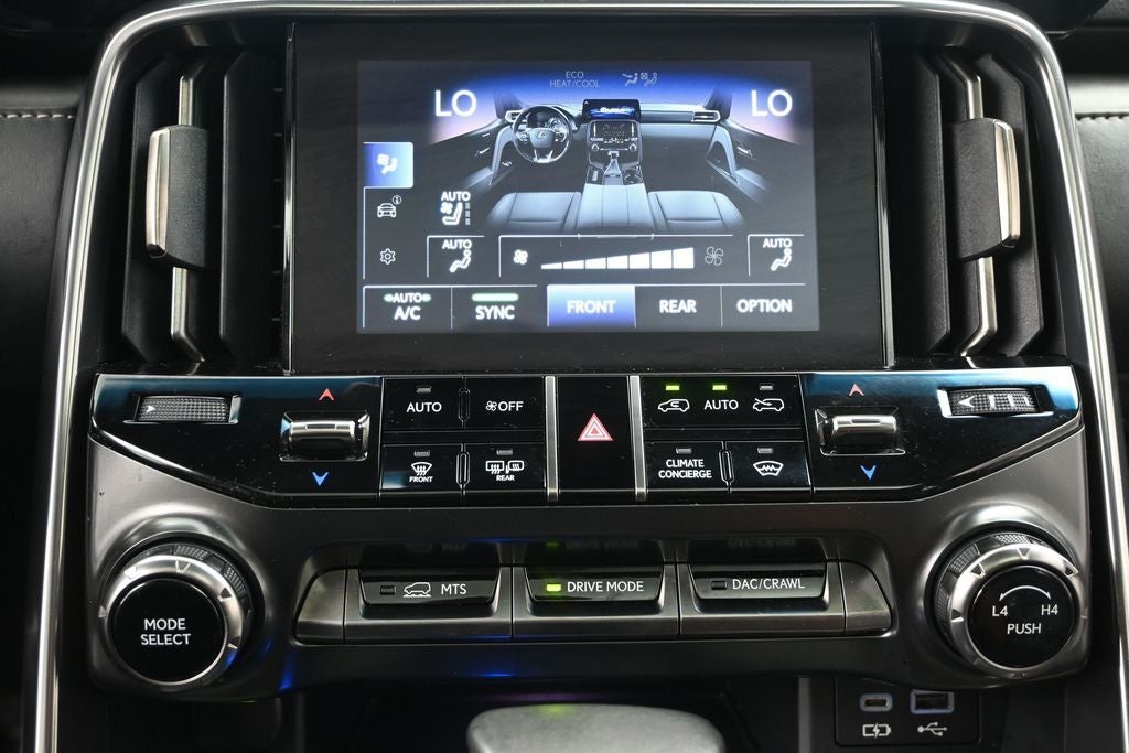 2023 Lexus LX 600 Luxury