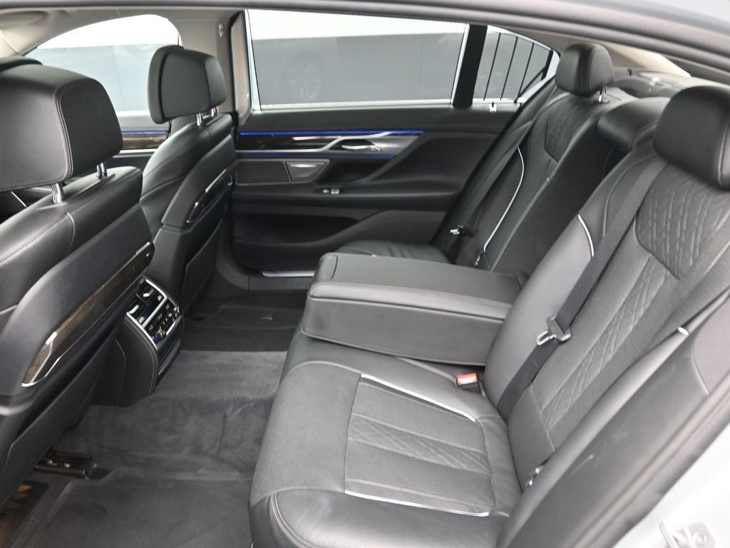 2016 BMW 7 Series 750i xDrive