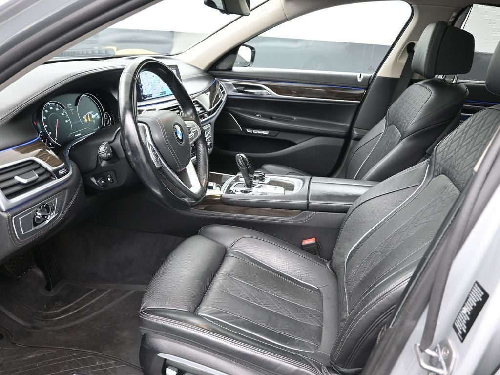 2016 BMW 7 Series 750i xDrive