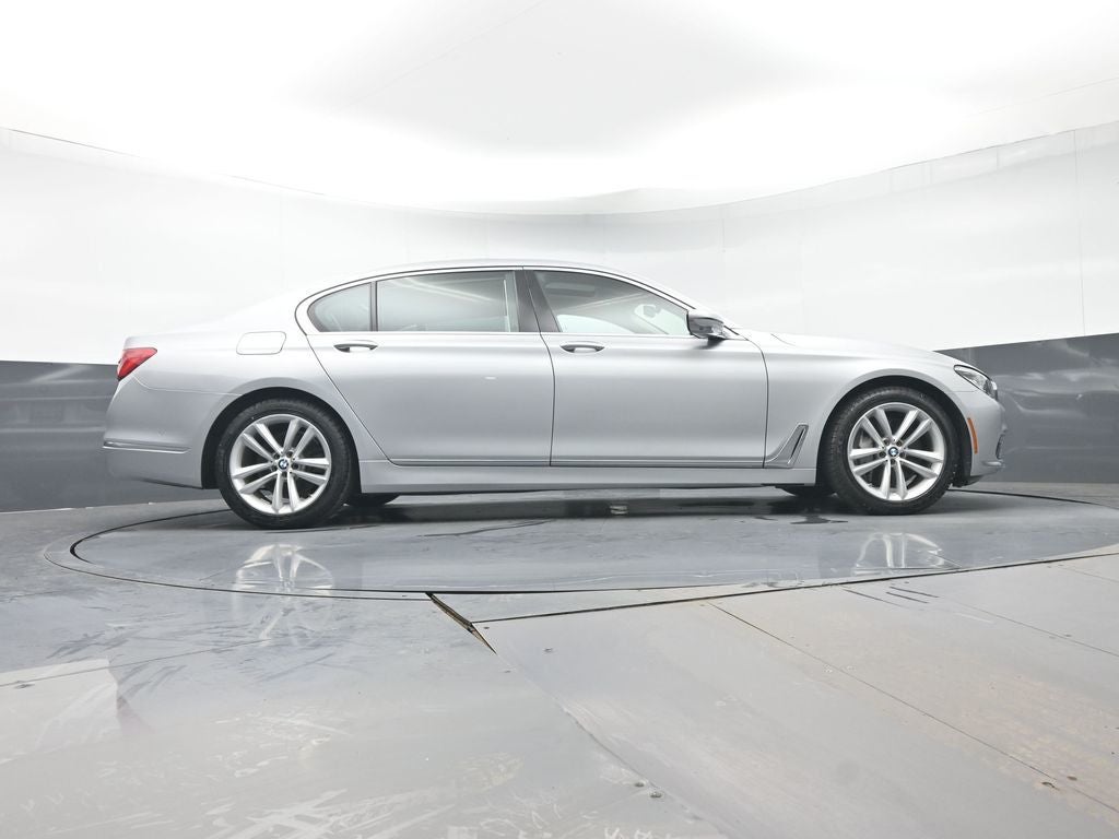 2016 BMW 7 Series 750i xDrive