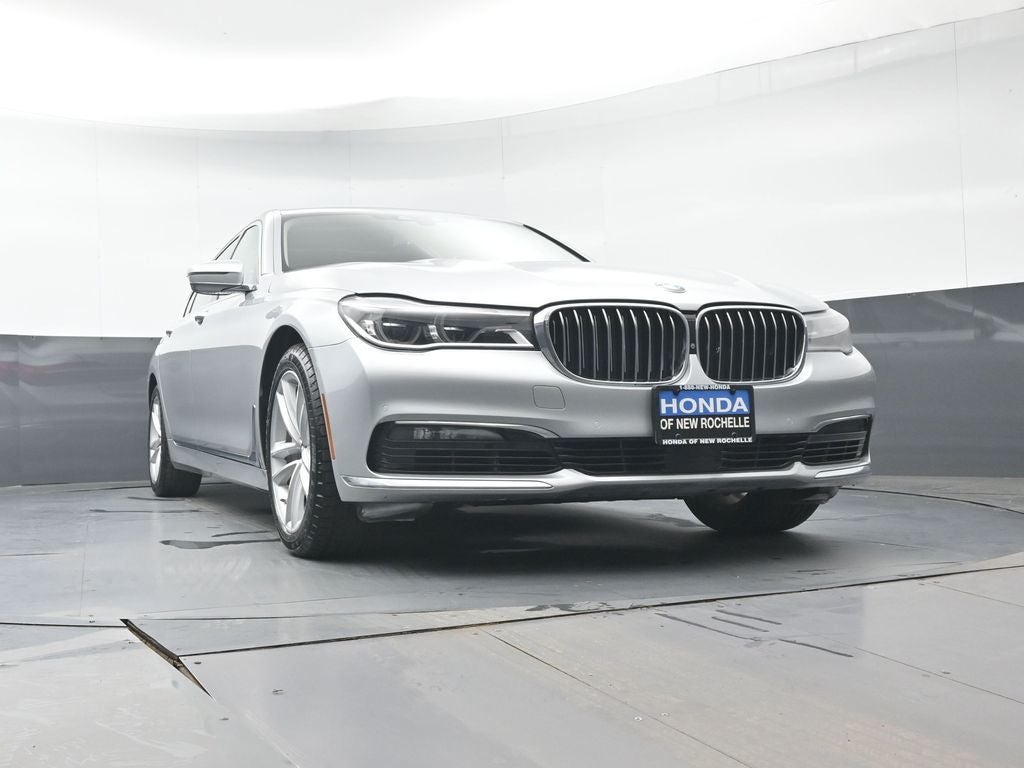 2016 BMW 7 Series 750i xDrive
