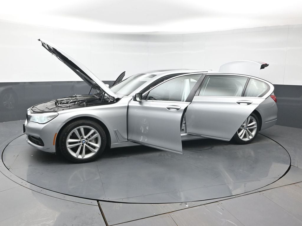 2016 BMW 7 Series 750i xDrive