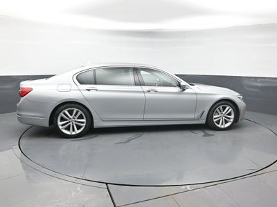 2016 BMW 7 Series 750i xDrive