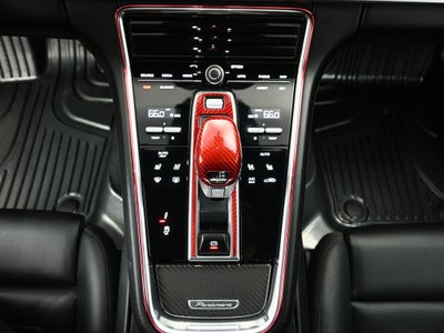 2020 Porsche Panamera GTS