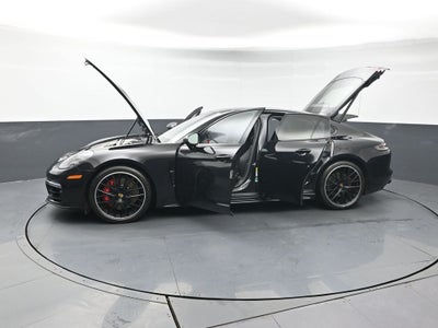2020 Porsche Panamera GTS