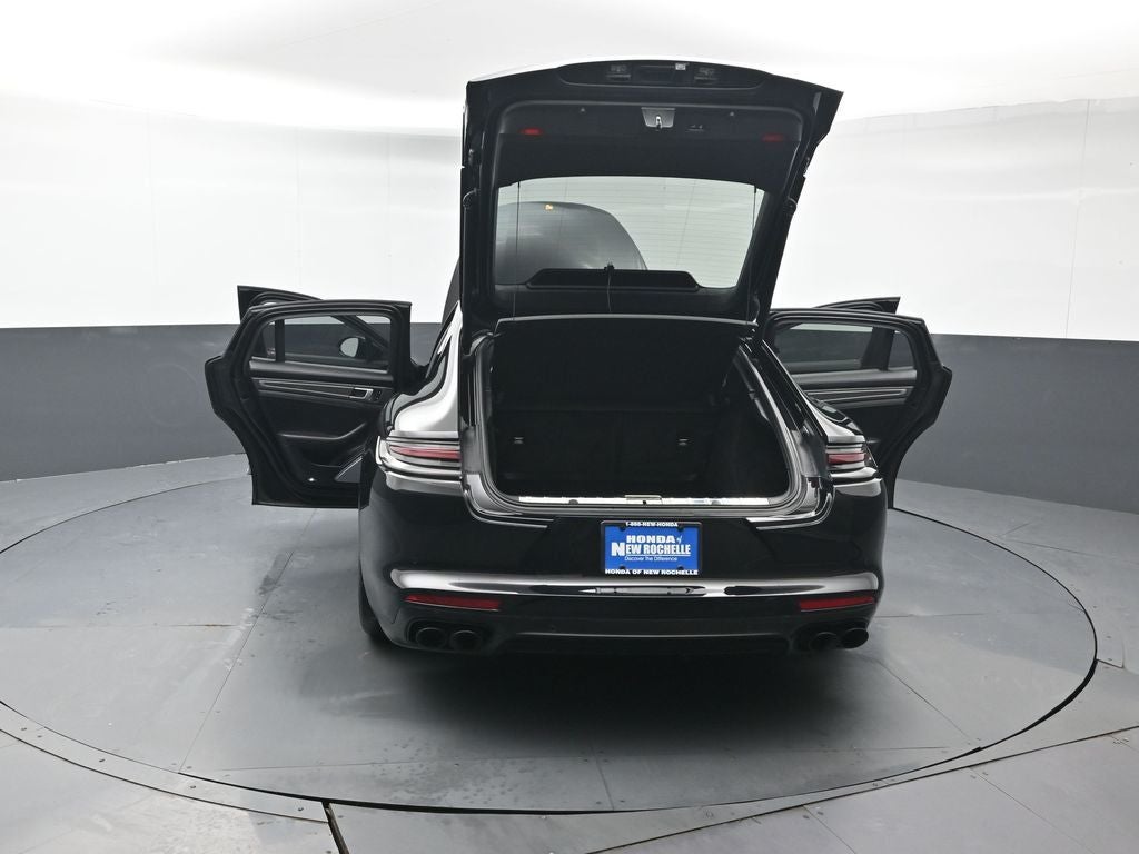 2020 Porsche Panamera GTS