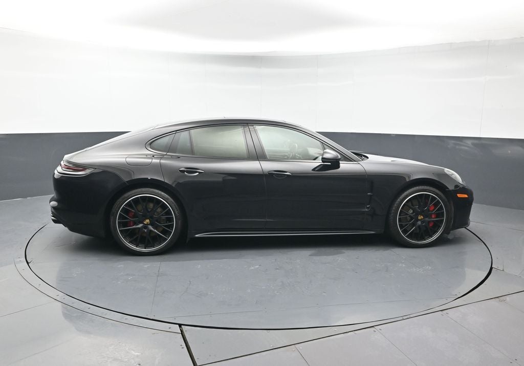 2020 Porsche Panamera GTS