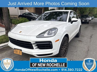 2022 Porsche Cayenne Base