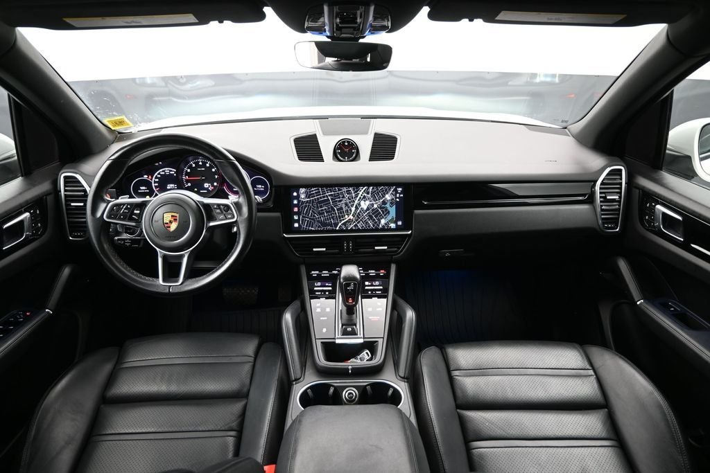 2022 Porsche Cayenne Base
