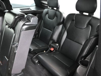 2019 Volvo XC90 T5 Momentum