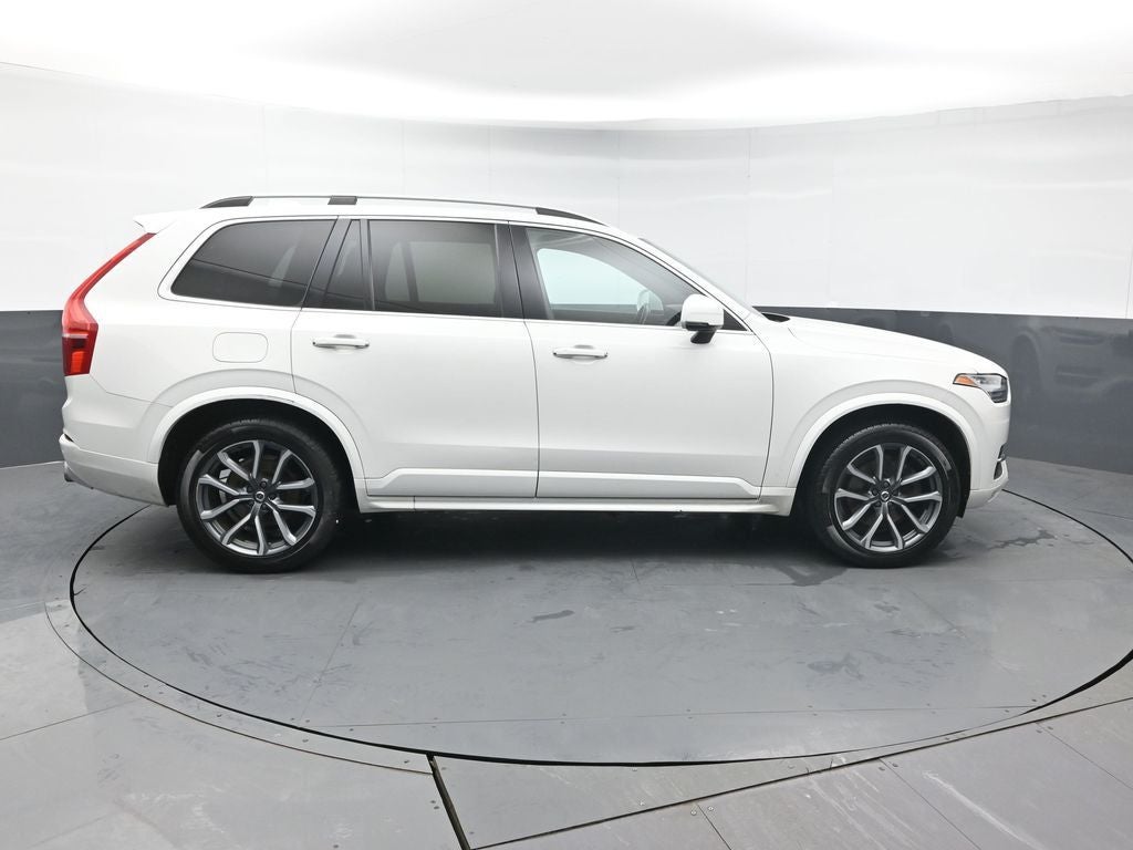 2019 Volvo XC90 T5 Momentum
