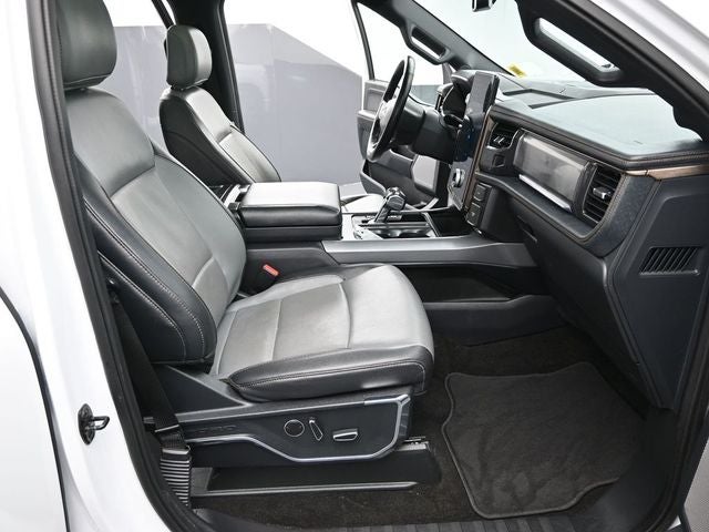 2022 Ford F-150 Lightning Lariat