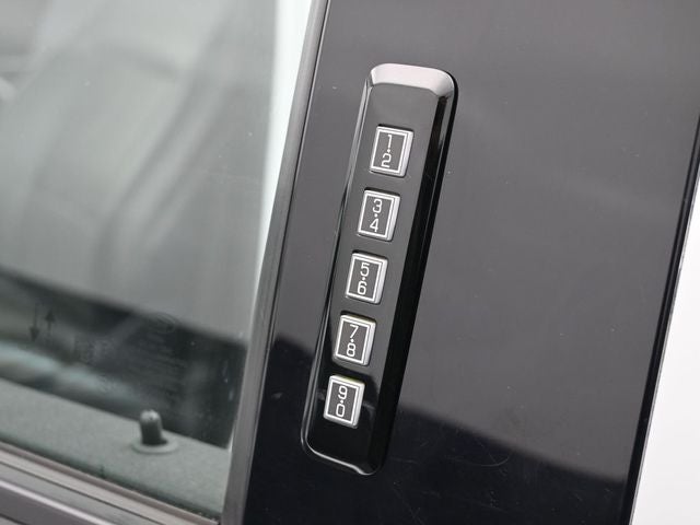 2022 Ford F-150 Lightning Lariat