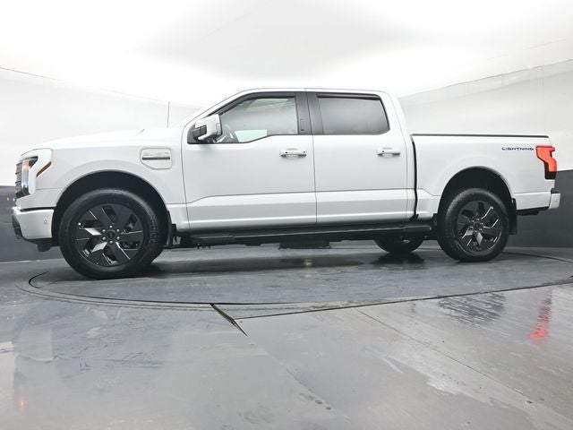 2022 Ford F-150 Lightning Lariat