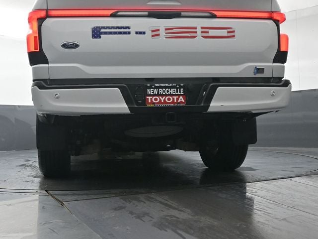 2022 Ford F-150 Lightning Lariat