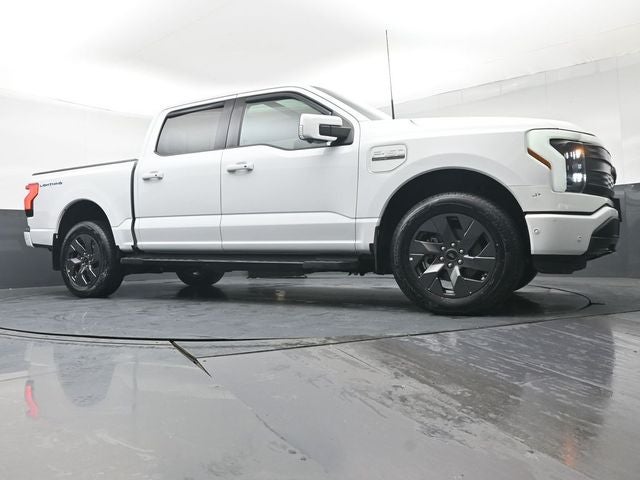 2022 Ford F-150 Lightning Lariat