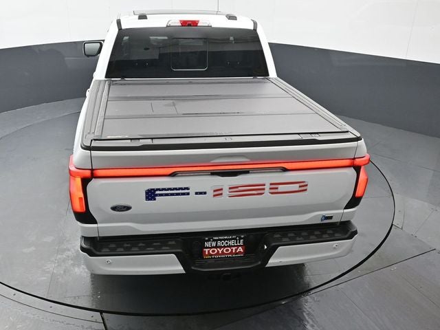 2022 Ford F-150 Lightning Lariat