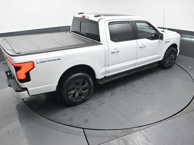 2022 Ford F-150 Lightning Lariat
