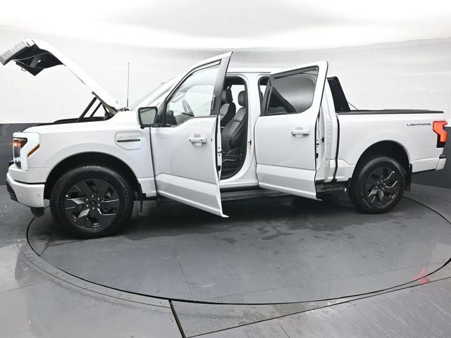 2022 Ford F-150 Lightning Lariat