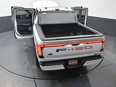 2022 Ford F-150 Lightning Lariat