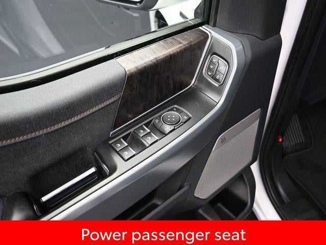 2022 Ford F-150 Lightning Lariat