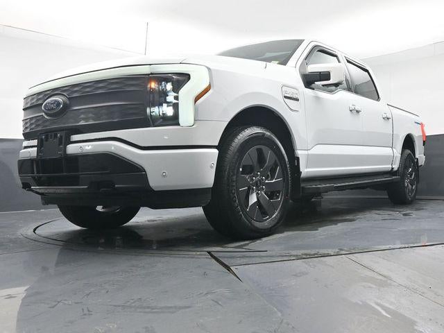 2022 Ford F-150 Lightning Lariat