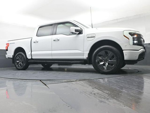 2022 Ford F-150 Lightning Lariat