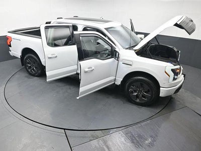 2022 Ford F-150 Lightning Lariat