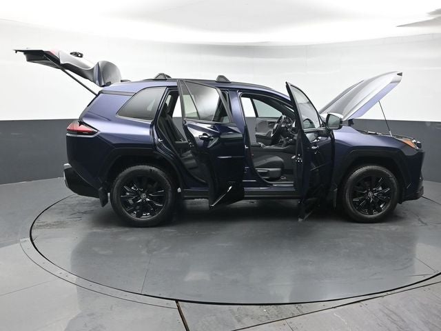 2026 Toyota RAV4 SE
