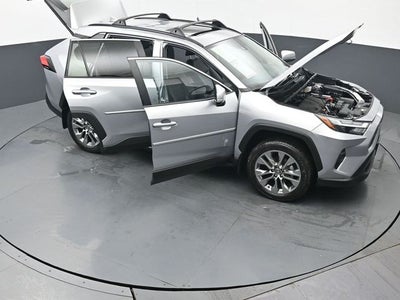 2025 Toyota RAV4 XLE Premium