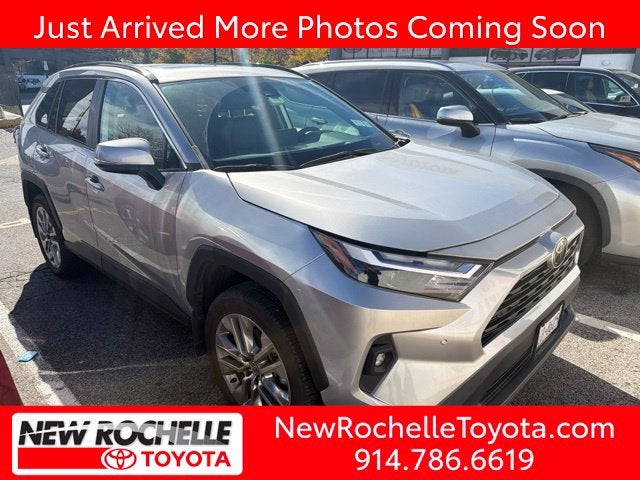 2024 Toyota RAV4 XLE Premium