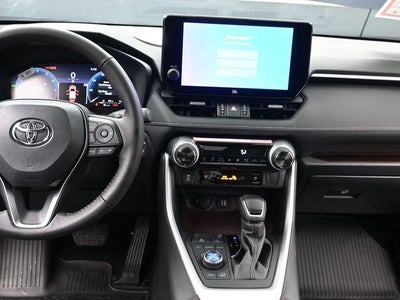 2025 Toyota RAV4 Limited