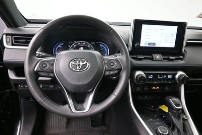 2024 Toyota RAV4 Hybrid SE